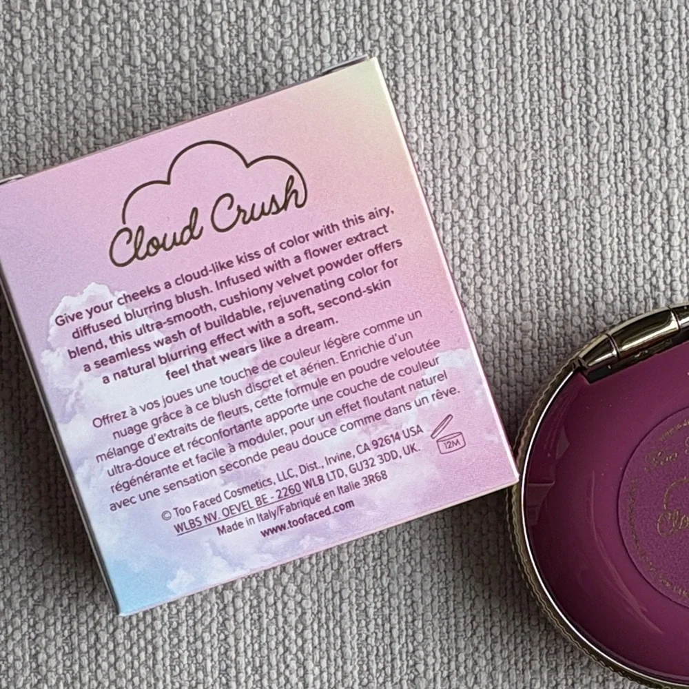 Too Faced Cloud Crush Blurring Blush - berry dreamy